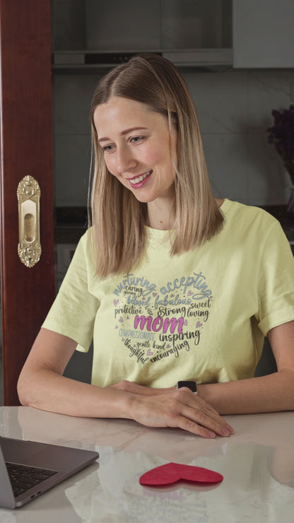 Adorable Mom | Women's T-Shirt